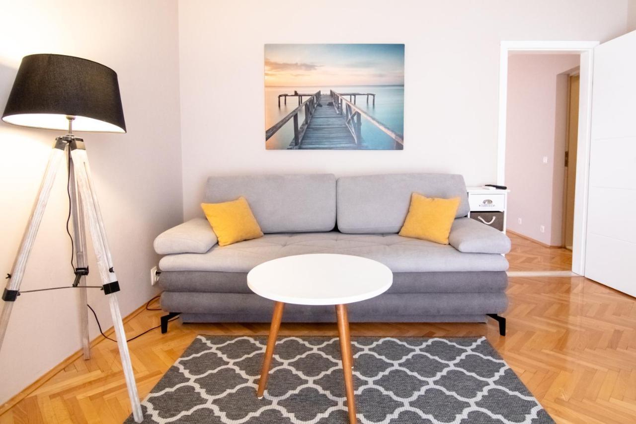 Cozy Studio Vanja Vodice Apartment Luaran gambar